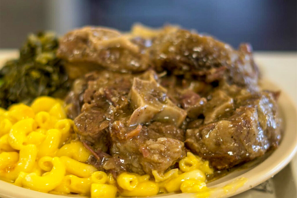 Houston This Is It Soul Food features Soul Food cuisine in Humble, Texas